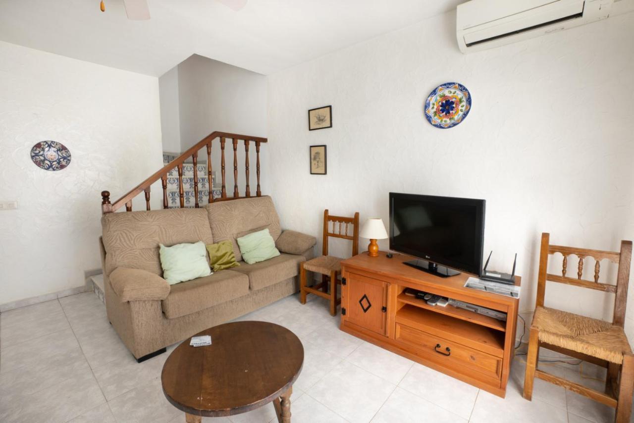 Hacienda 19 Menyber Appartement Nerja Buitenkant foto